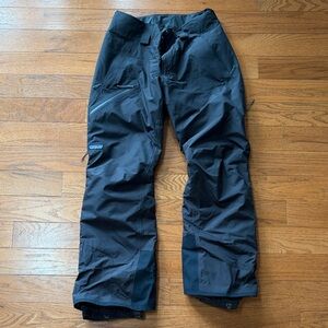 Patagonia Women’s Insulated Powder Town Pants-short length